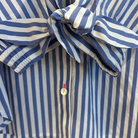 Lilly Pulitzer NWOT/Medium Blue and White Striped Button-Up Shirt - Picture 3 of 4